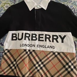 Burberry outfit